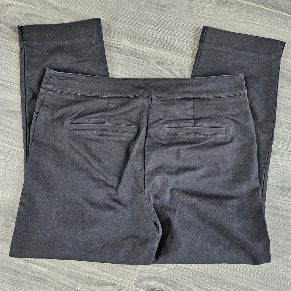 Chicos Fabulously Slimming Black Crop Pants Womens Size 0 S/4 - Picture 6 of 11